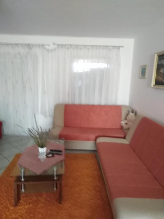 Ferienwohnung App Margareta Umag Exterior foto
