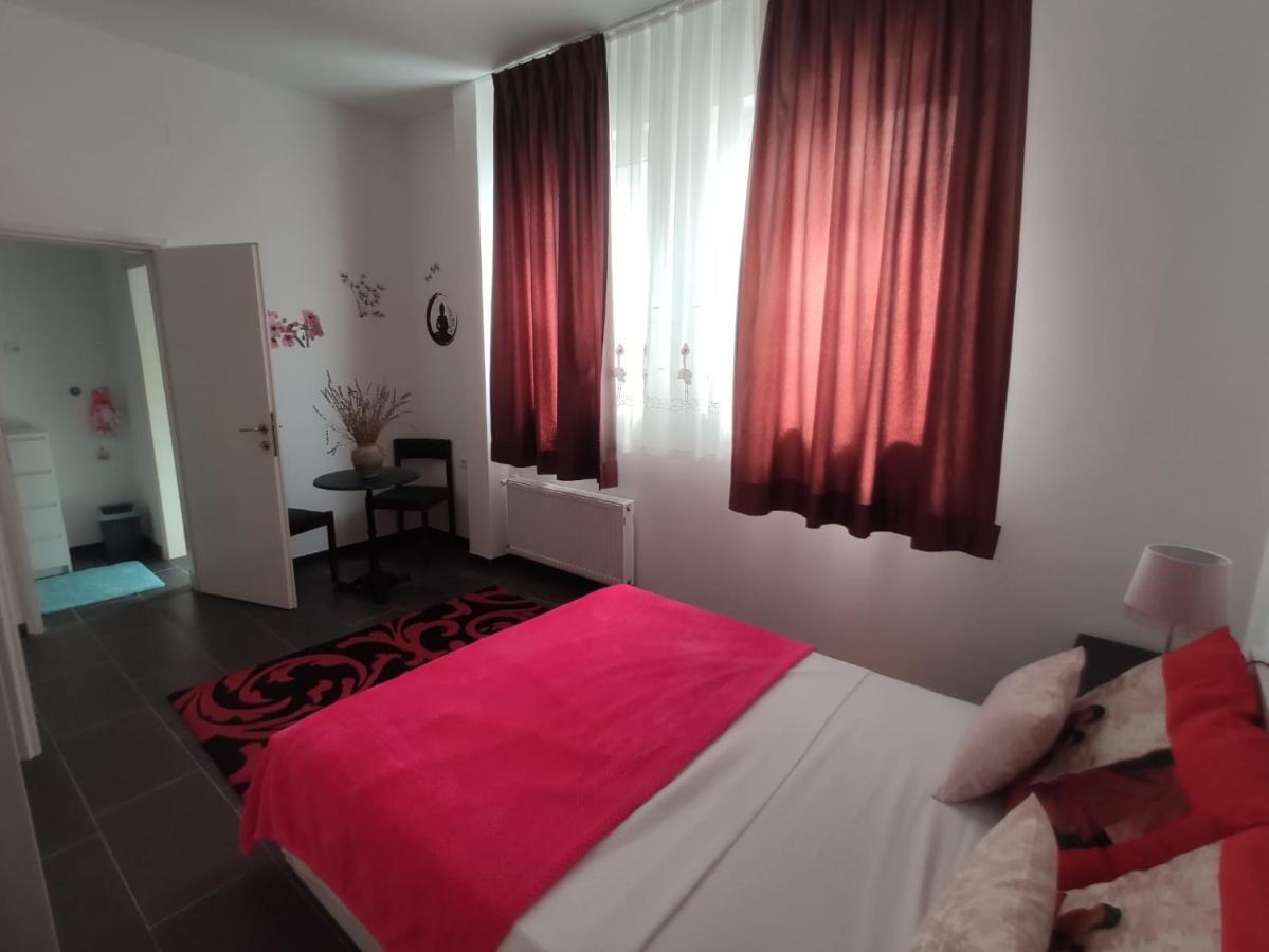 Ferienwohnung App Margareta Umag Exterior foto